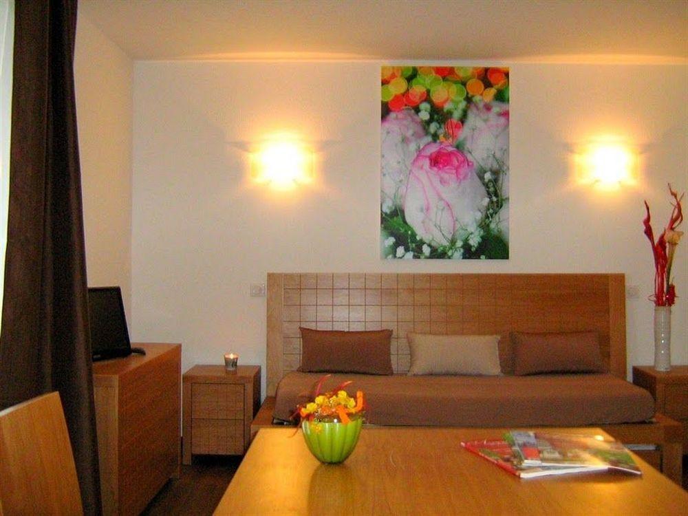 Comfort Aparthotel Mutzig Portes D'Alsace Екстериор снимка